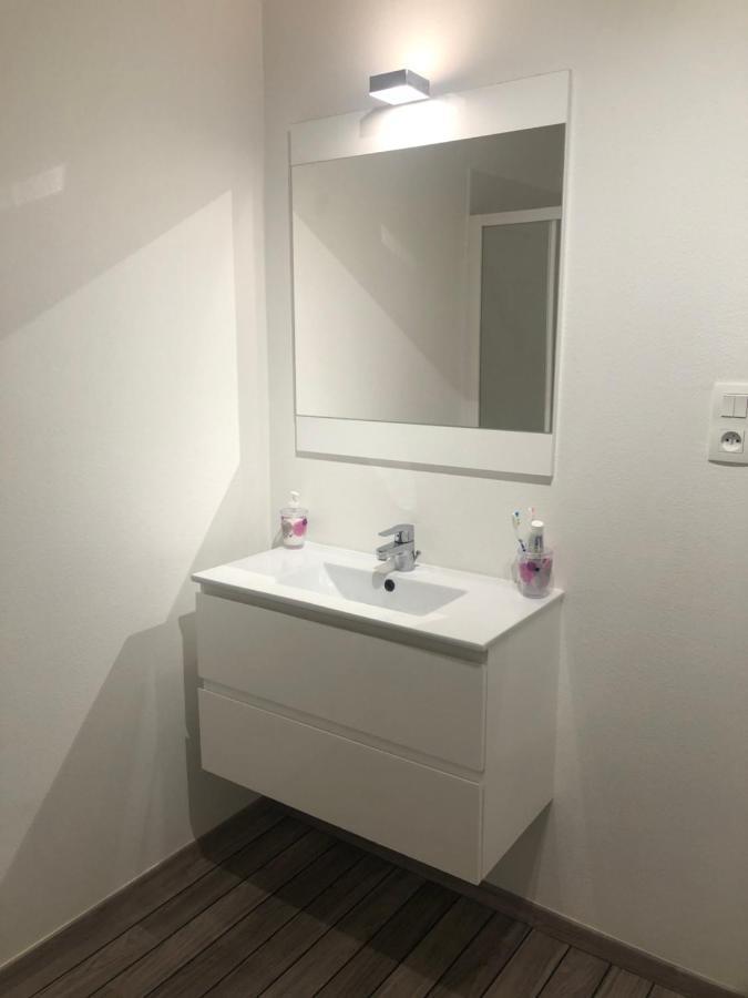 Joli T2 Recent 'Le Vivaldi' Apartment Аячо Екстериор снимка